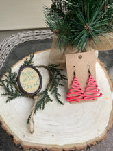 Load image into Gallery viewer, Ribbon Tree Earrings
